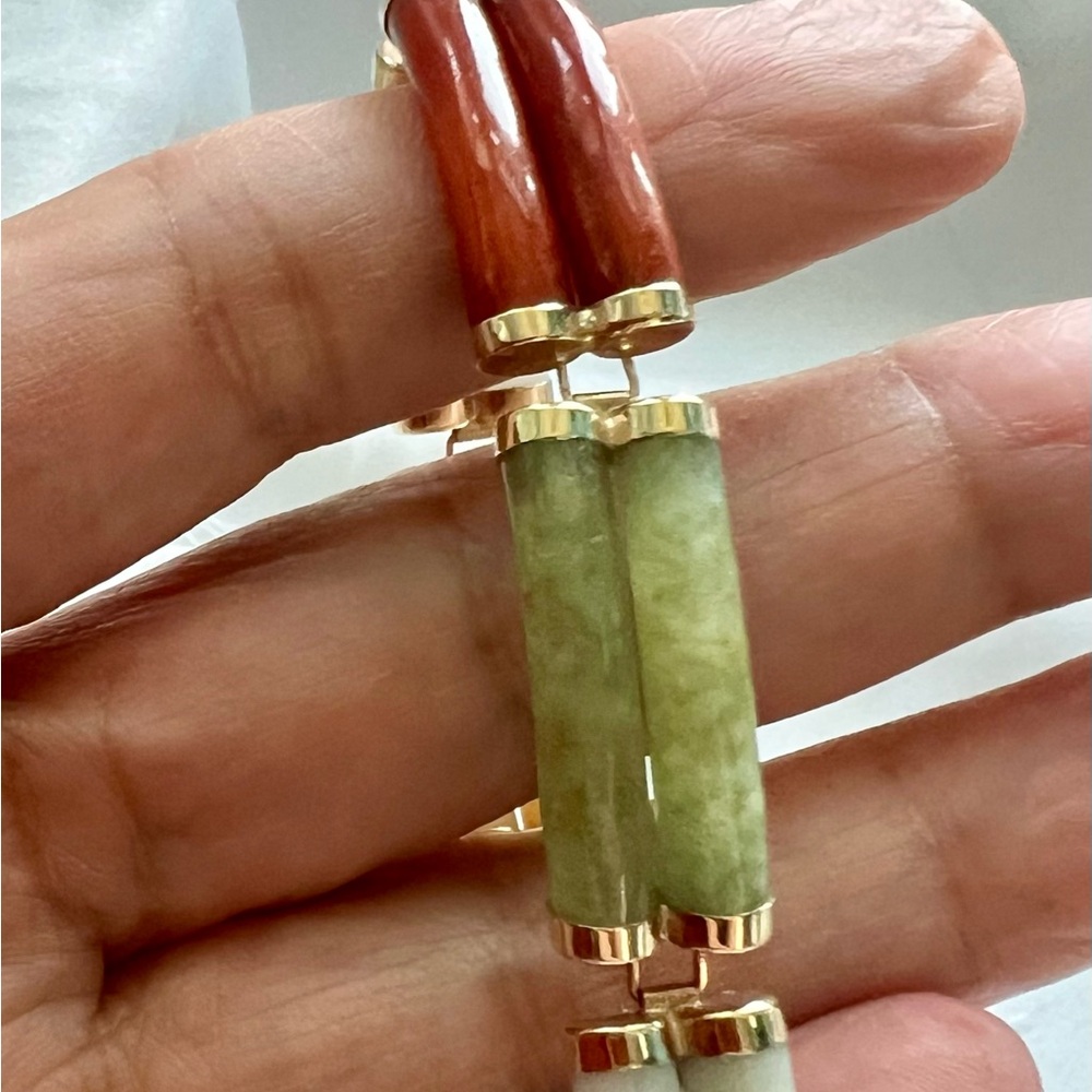 Elegant Multicolor Jade Bracelet Double row. 14k, W 595, 21.0g, 7.25” circumfer - Picture 6 of 11